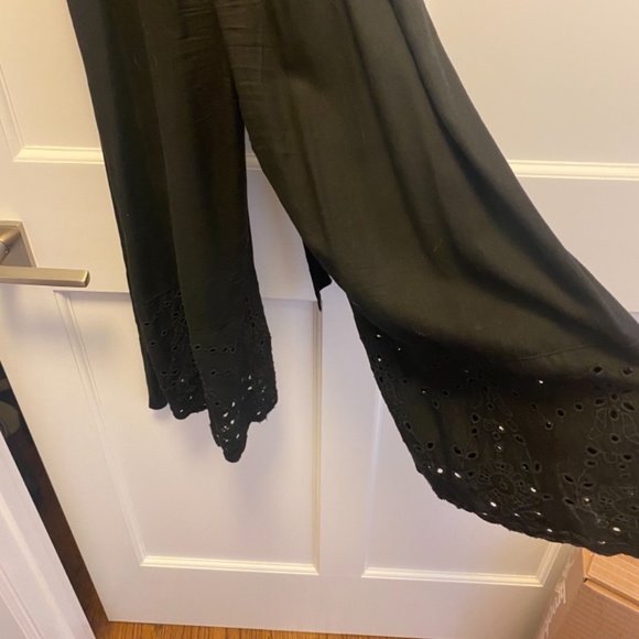 American Eagle Jumpsuit - Picture 2 of 4